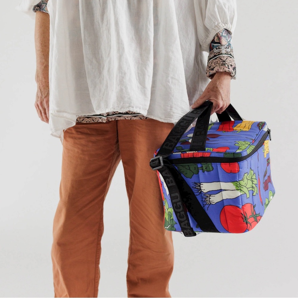 SEARCHING BAGGU Puffy Cooler